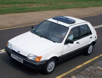 Ford Fiesta Ghia 5-door [Worldwide] (GFJ) '02.1989–92