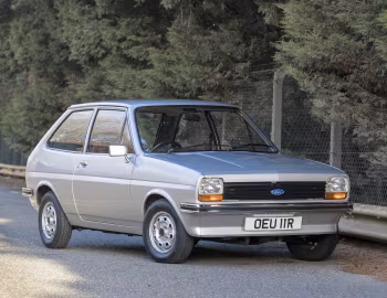 Ford Fiesta L [UK-spec] '1976–81