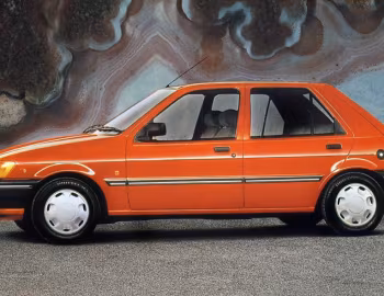 Ford Fiesta Quartz 5-door [UK-spec] (GFJ) '1991