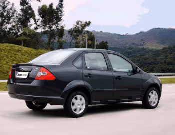 Ford Fiesta Sedan [Brazil] '2004–07