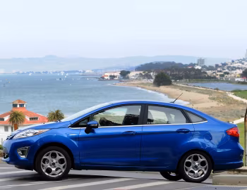2011–12 Ford Fiesta SEL [North America] '2010–12