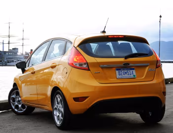 2011–12 Ford Fiesta SES [North America] '2010–12