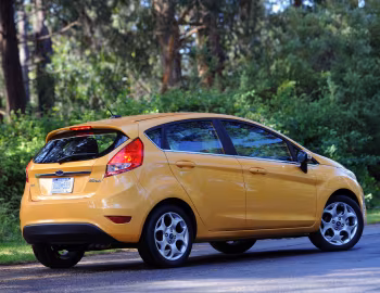 2011–12 Ford Fiesta SES [North America] '2010–12