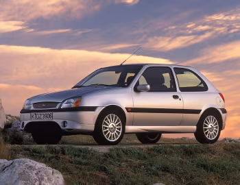 Ford Fiesta Sport 3-door '2000–02