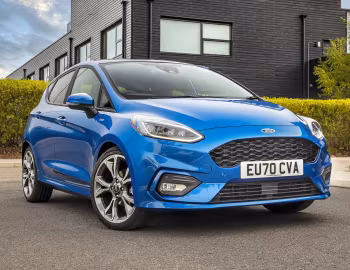 Ford Fiesta ST-Line EcoBoost Hybrid 5-door [UK-spec] '2019–21