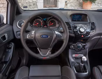 Торпедо Ford Fiesta ST200 [Worldwide] '2016–17