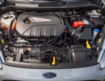 Bajo el capó Ford Fiesta ST200 [Worldwide] '2016–17