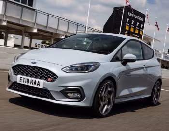 Ford Fiesta ST 3-door [UK-spec] '2018–21