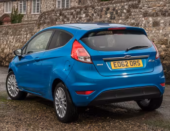 Ford Fiesta Titanium 3-door [UK-spec] '11.2012–17