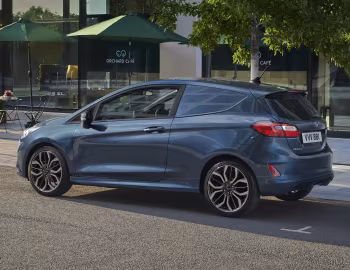 Ford Fiesta Sport Van [UK-spec] '2021–22