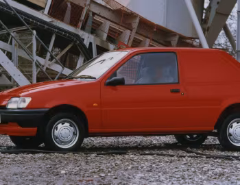 Ford Fiesta Van [UK-spec] '01.1994–95