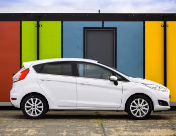 Ford Fiesta Zetec 5-door [UK-spec] '11.2012–17