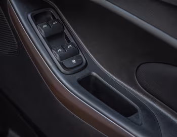 Інтэр'ер Ford Figo Freestyle '2020–21