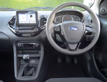 Panel frontal Ford Figo Titanium '2018–21