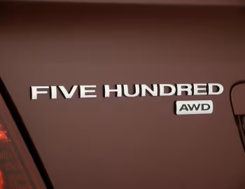 2005–07 Ford Five Hundred SEL (D258) '07.2004–04.2007