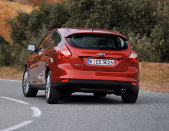 Ford Focus [EU-spec] (DYB) '12.2010–14