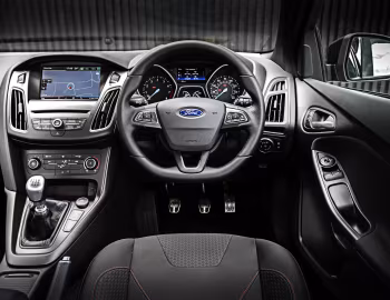 Panel frontal Ford Focus ST-Line [UK-spec] (DYB) '2016–18