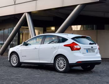 Ford Focus Electric [EU-spec] (DYB) '08.2013–17