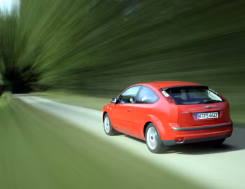 Ford Focus 3-door (DA3) '2004–08