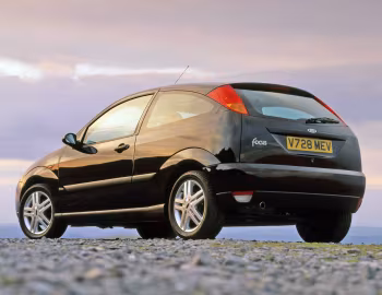 Ford Focus 3-door [UK-spec] (DBW) '1998–2001