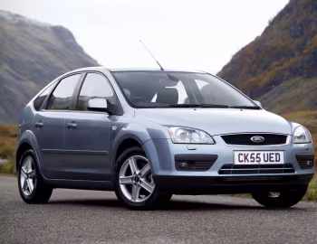Ford Focus 5-door [UK-spec] (DA3) '2004–08