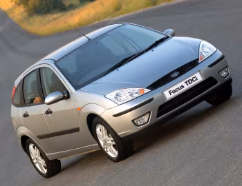 Ford Focus 5-door [South Africa] '2003–04