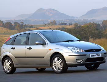 Ford Focus 5-door [South Africa] '2003–04