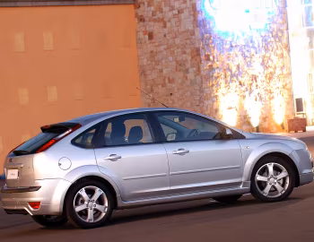 Ford Focus 5-door [South Africa] (DA3) '2005–06