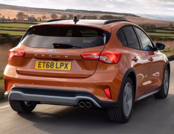 Ford Focus Active [UK-spec] '2019–22