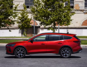 Ford Focus Active Wagon [Worldwide] '2022–25