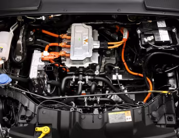 Bajo el capó 2012–14 Ford Focus Electric (DYB) '2011–14