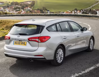 Ford Focus Titanium Estate [UK-spec] '2018–22