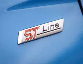 Ford Focus Estate ST-Line [UK-spec] (DYB) '2016–18