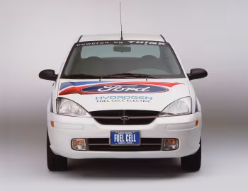 Ford Focus FCV (DFW) '2002–07