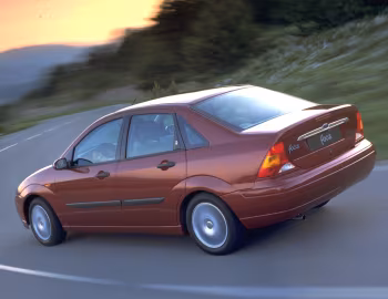 Ford Focus Ghia Sedan [Worldwide] '1998–2001