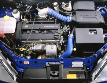 Bajo el capó Ford Focus RS [EU-spec] (DBW) '10.2002–11.2003