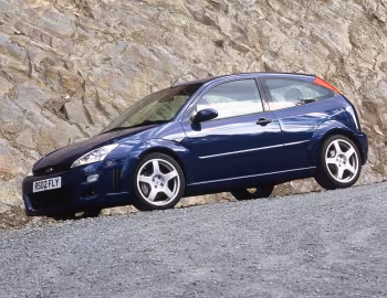 Ford Focus RS [UK-spec] (DBW) '10.2002–11.2003