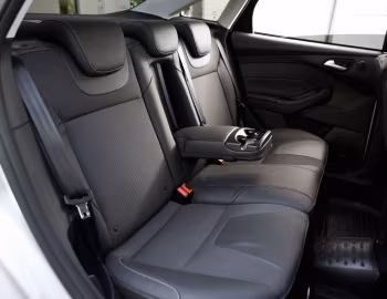 Interior Ford Focus Sedan [Russia] (DYB) '07.2011–15