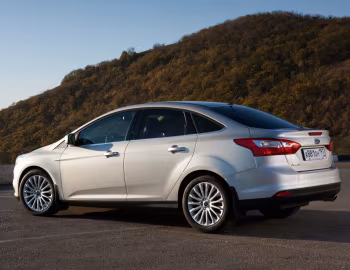 Ford Focus Sedan [Russia] (DYB) '07.2011–15