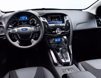 Panel frontal 2012–14 Ford Focus Sedan [North America] (DYB) '2011–14