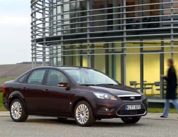 Ford Focus Sedan [Worldwide] (DB3) '2008–11