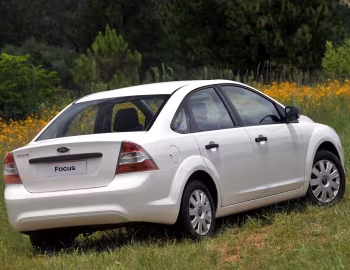 Ford Focus Sedan [South Africa] (DB3) '2009–10