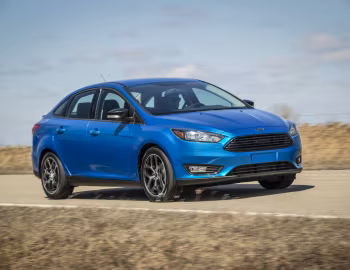 2015–18 Ford Focus SE Sedan [North America] (DYB) '2014–18