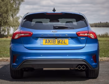 Ford Focus ST-Line [UK-spec] '2018–22