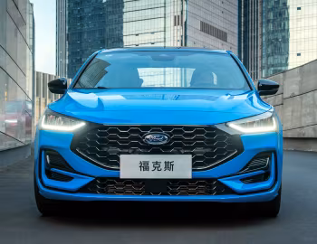 Ford Focus ST-Line Sedan [China] '2022–23