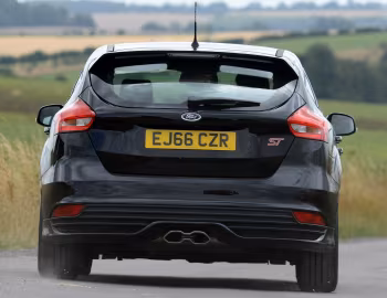 Ford Focus ST [UK-spec] (DYB) '2014–18