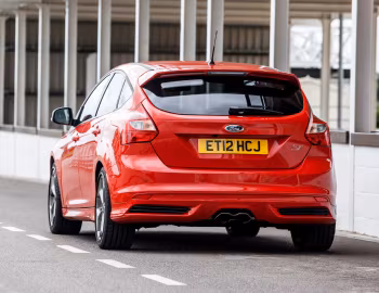 Ford Focus ST [UK-spec] (DYB) '2012–14