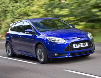 Ford Focus ST [UK-spec] (DYB) '2012–14