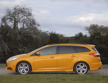 Ford Focus ST Estate [UK-spec] (DYB) '2012–14