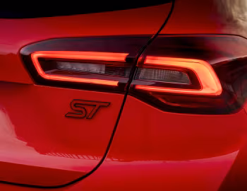 Ford Focus ST Track Pack [UK-spec] '2023–25